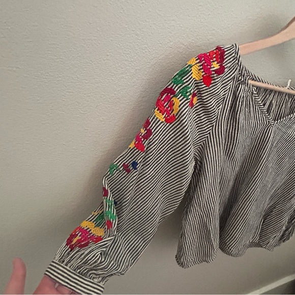 Floreat Soleil floral embroidered striped cotton peasant top w/ tassels Size XSP - Picture 5 of 13